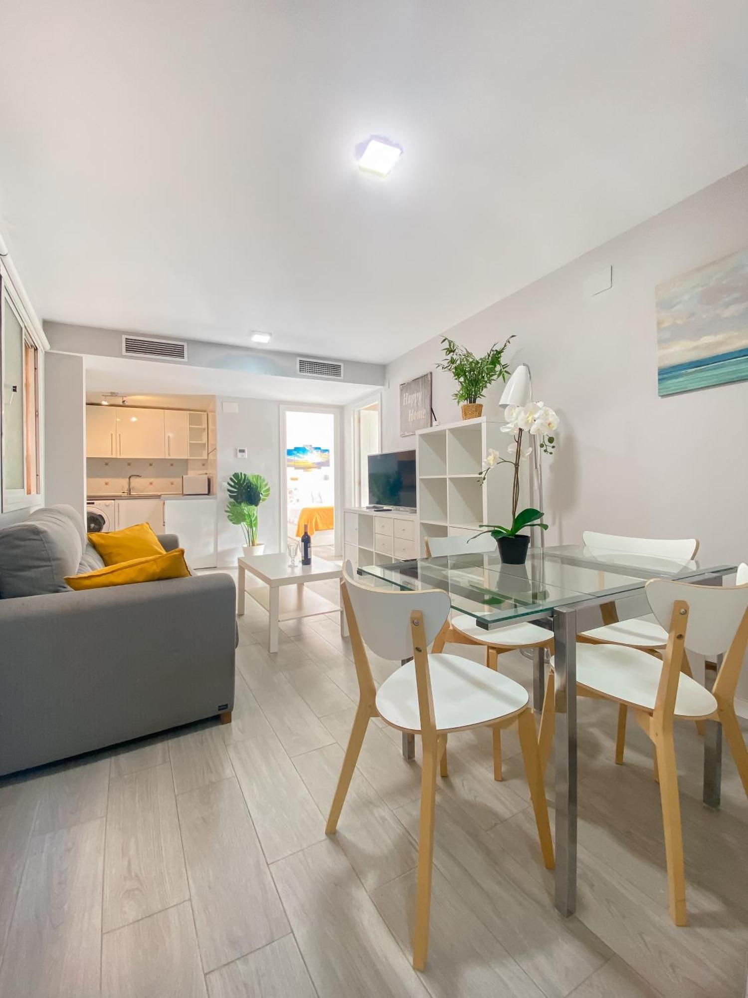3 Rooms Y 3 Baths Y Aparcamiento Catedral Малага Экстерьер фото