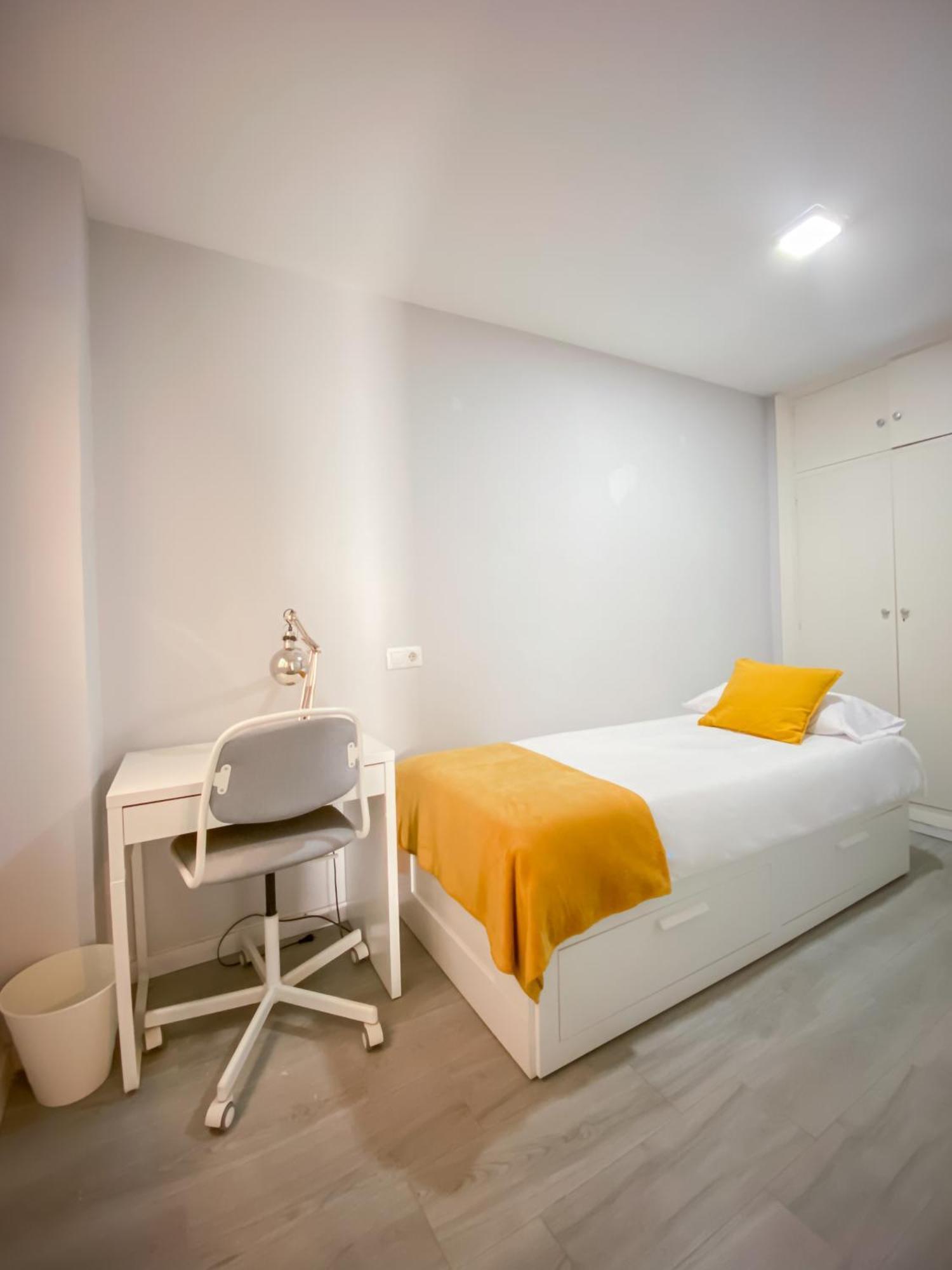 3 Rooms Y 3 Baths Y Aparcamiento Catedral Малага Экстерьер фото