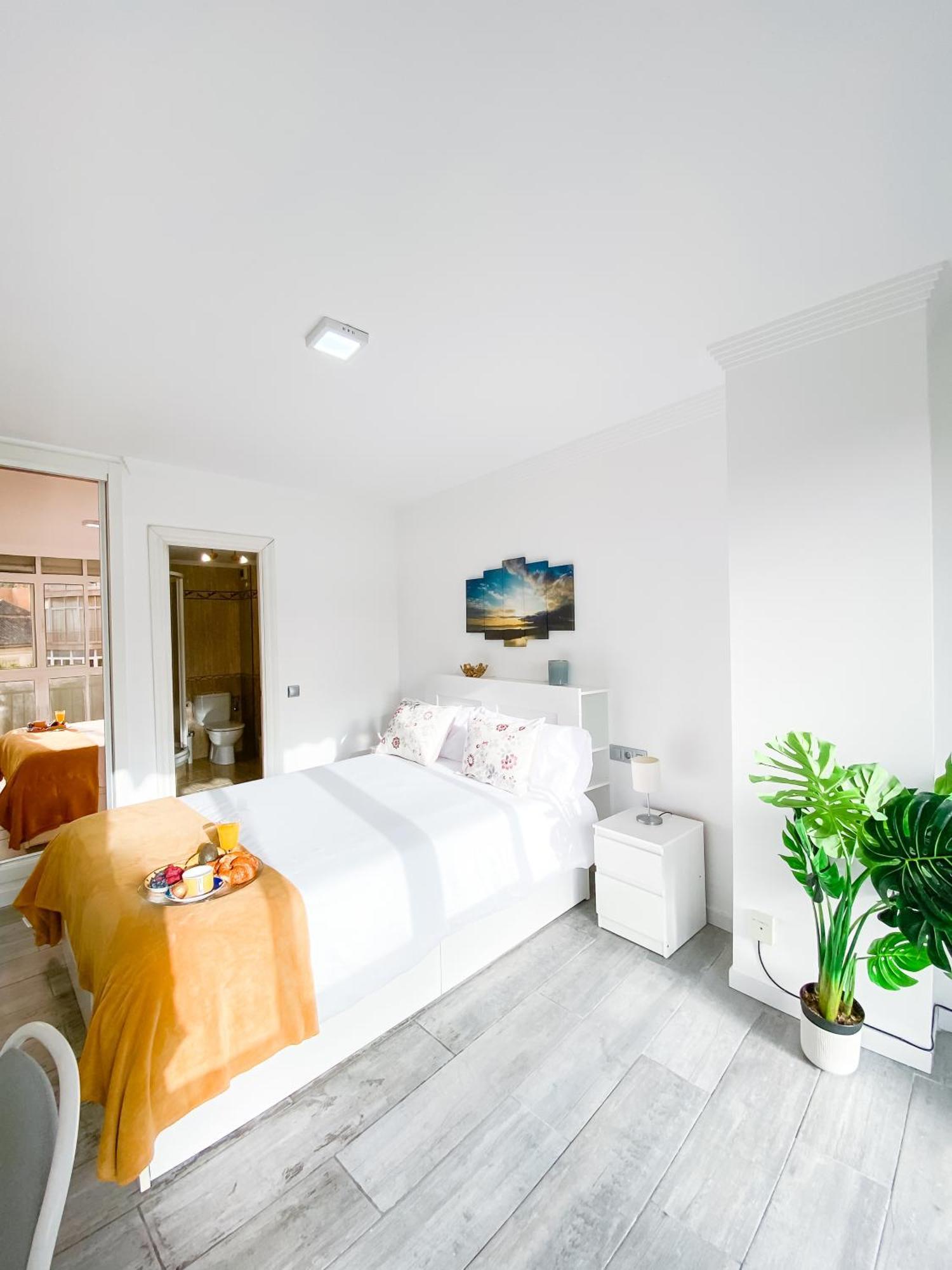 3 Rooms Y 3 Baths Y Aparcamiento Catedral Малага Экстерьер фото